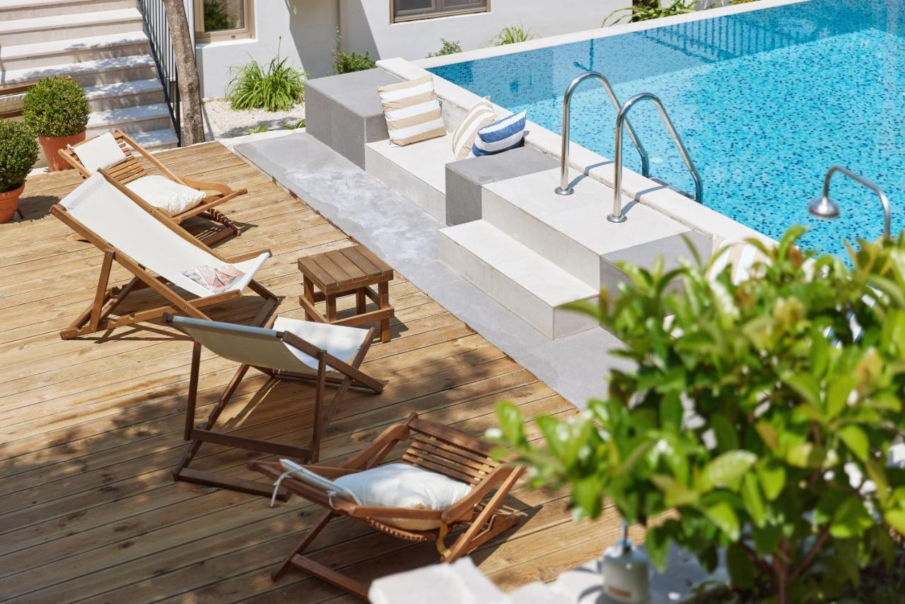 Bosa 210 Apartments โกตอร์ ภายนอก รูปภาพ